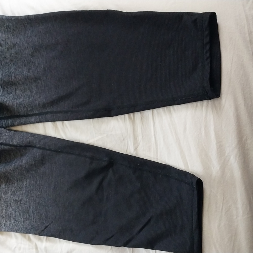 Torrid Active Leggings Size 3 - Picture 5 of 7